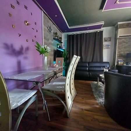 S-Type Apartment In The Center Split Exterior foto
